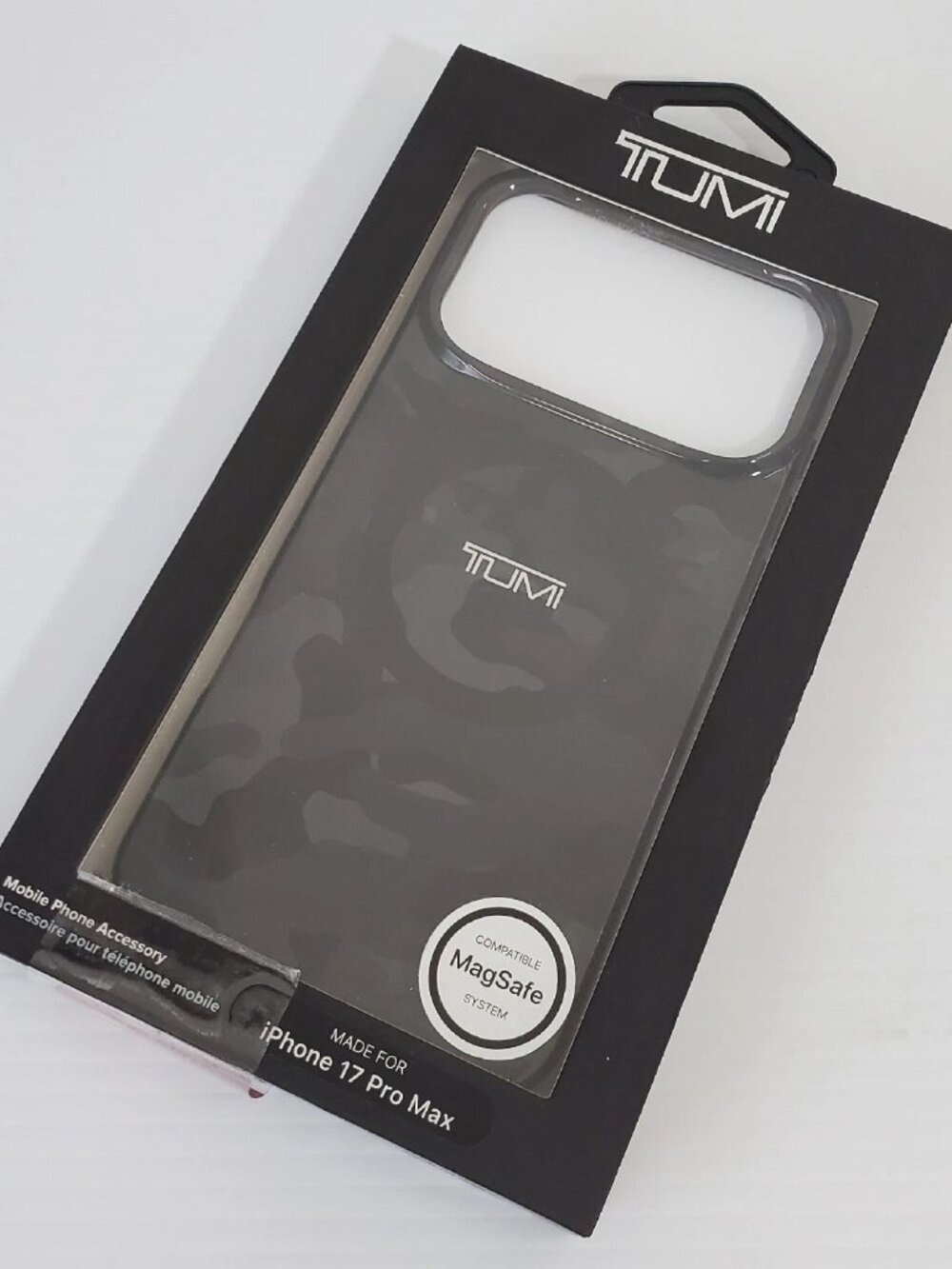 2026 TUMI MADE FOR iPHONE 17 PRO MAX CASE COMPATIBLE MAG SAFE SYSTEM